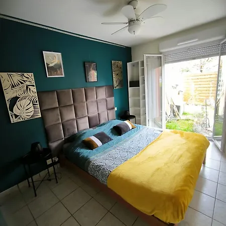 Appartement T2 En Residence Securisee Oloron-Sainte-Marie Buitenkant foto
